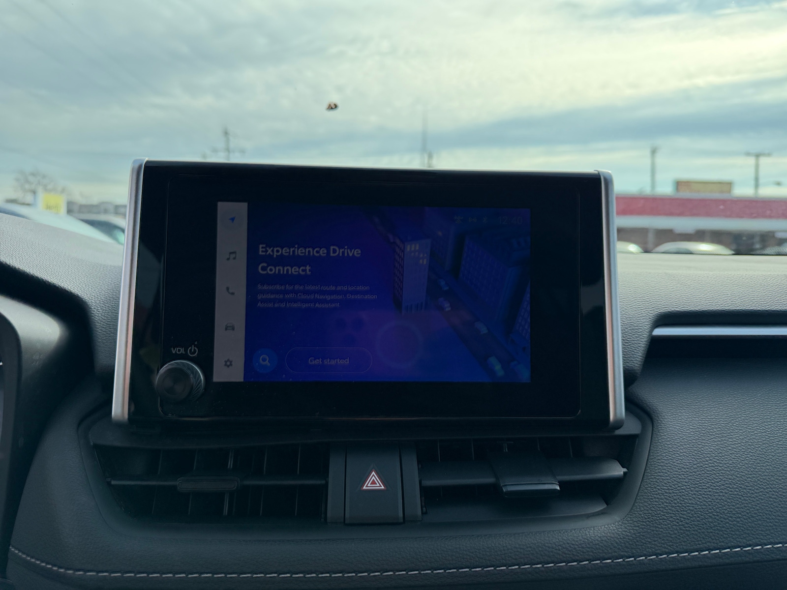 Thumbnail: 2025 Toyota RAV4 - 4