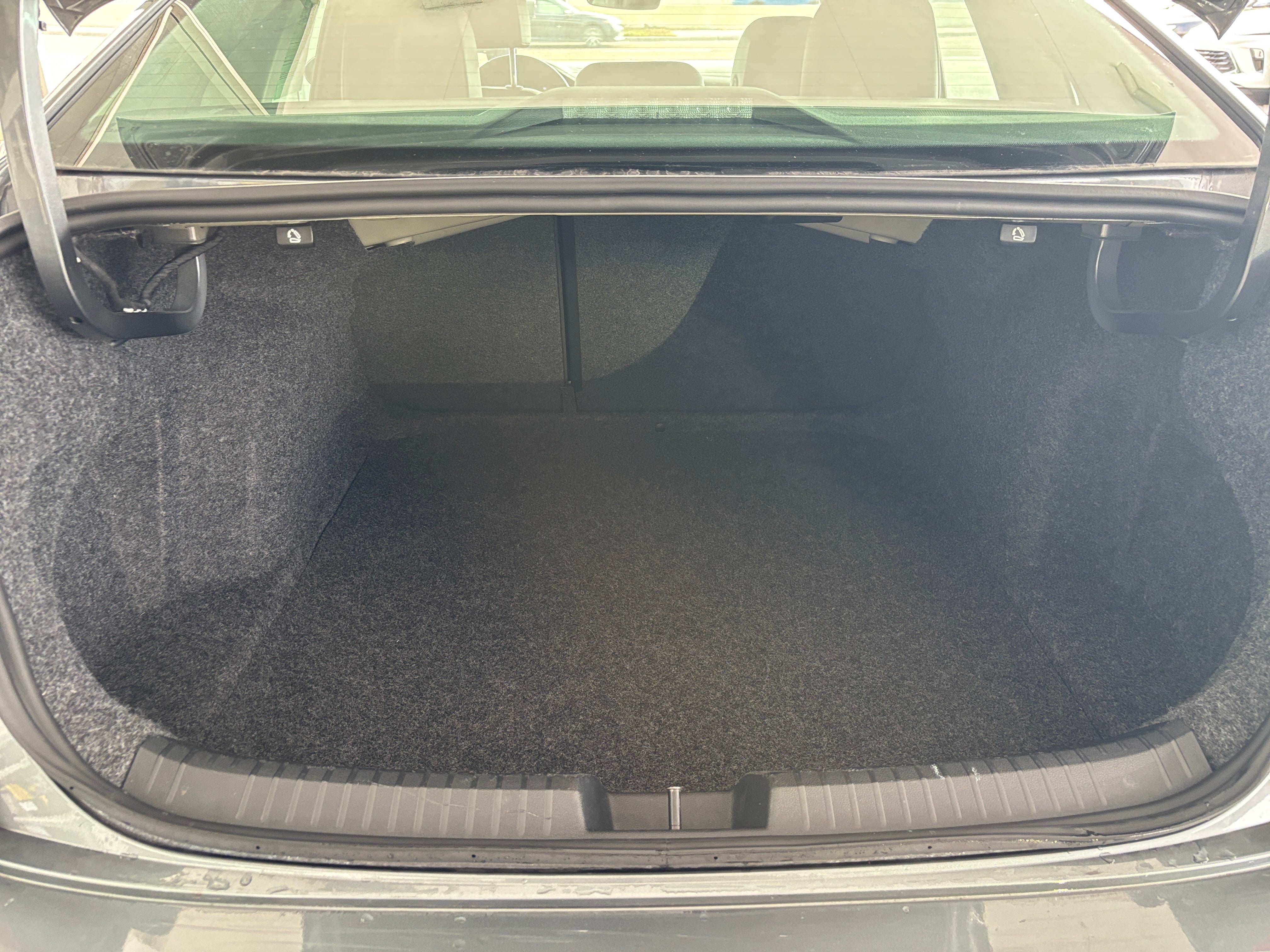 Thumbnail: 2025 Volkswagen Jetta - 6