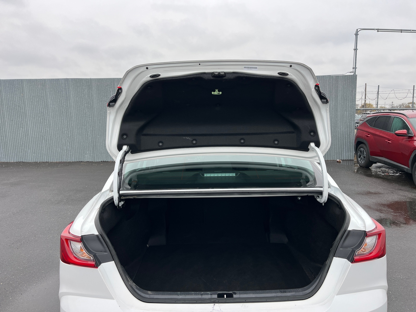 Thumbnail: 2025 Toyota Camry - 6