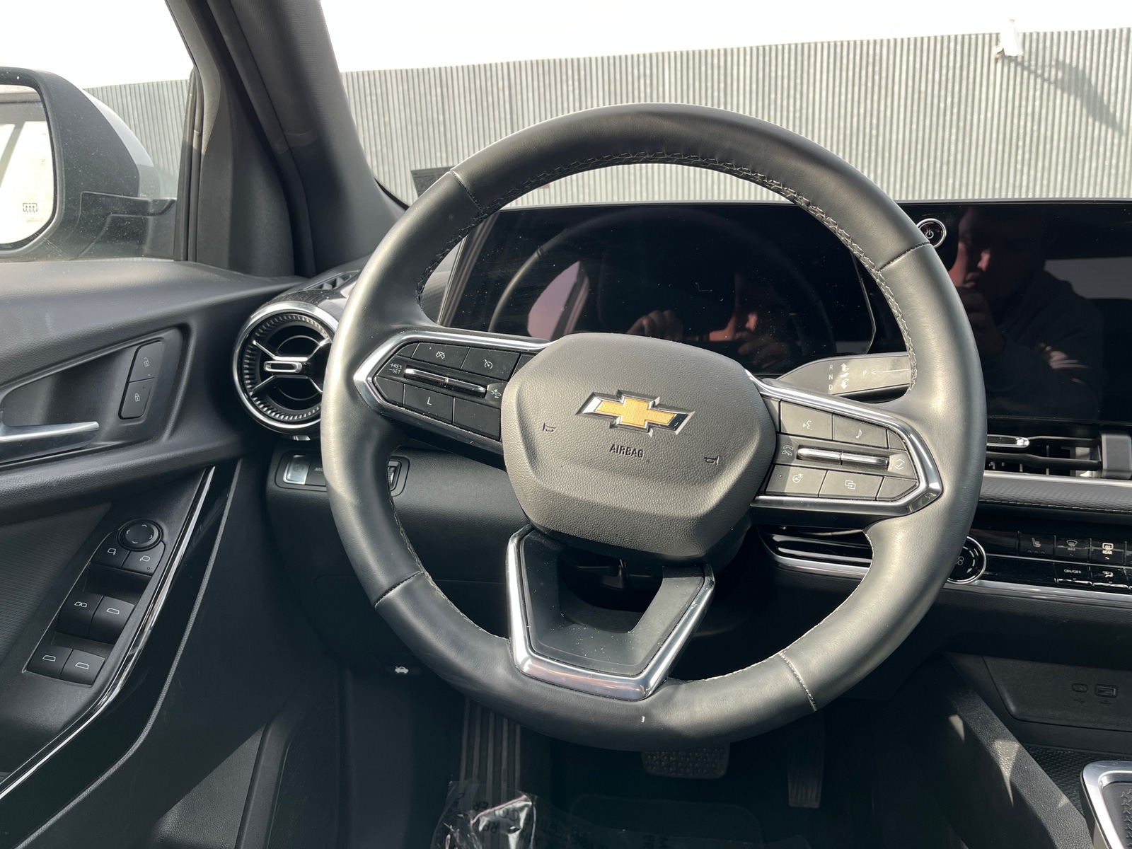 Thumbnail: 2025 Chevrolet Equinox - 5