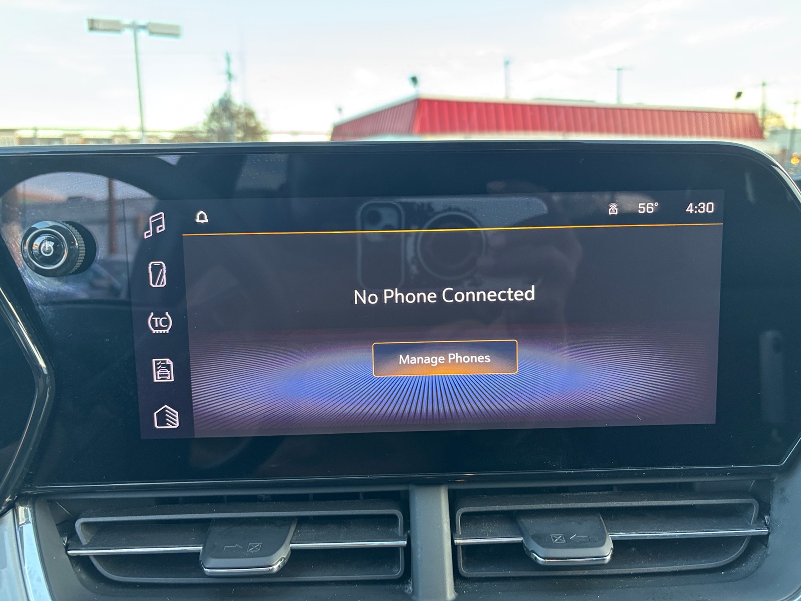 Thumbnail: 2025 Chevrolet Trax - 4