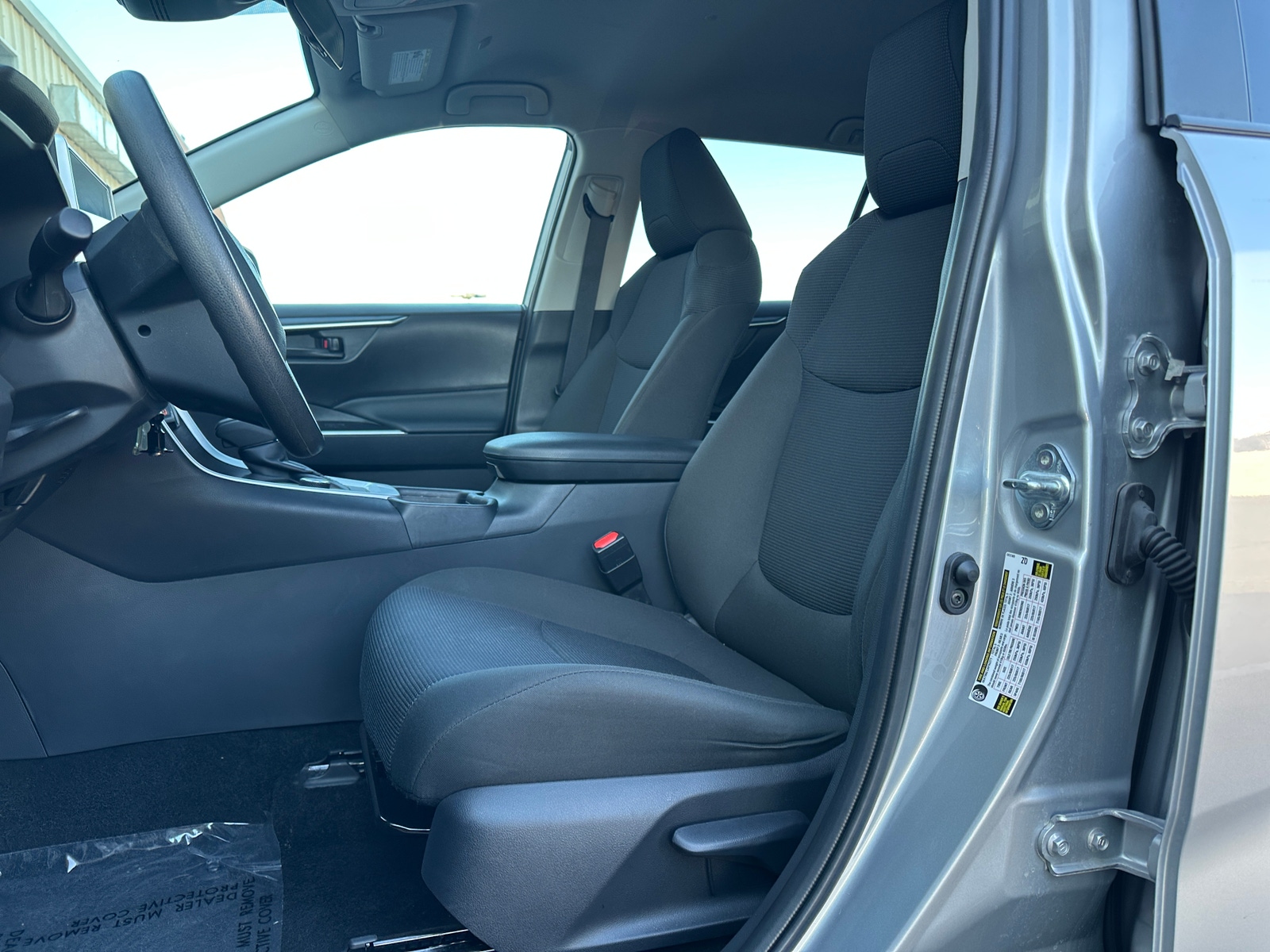 Thumbnail: 2025 Toyota RAV4 - 2