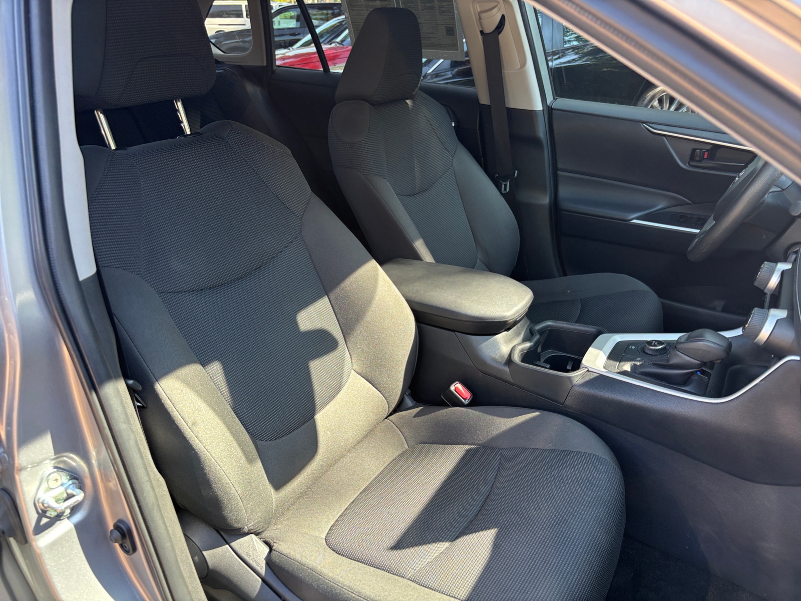 Thumbnail: 2025 Toyota RAV4 - 2