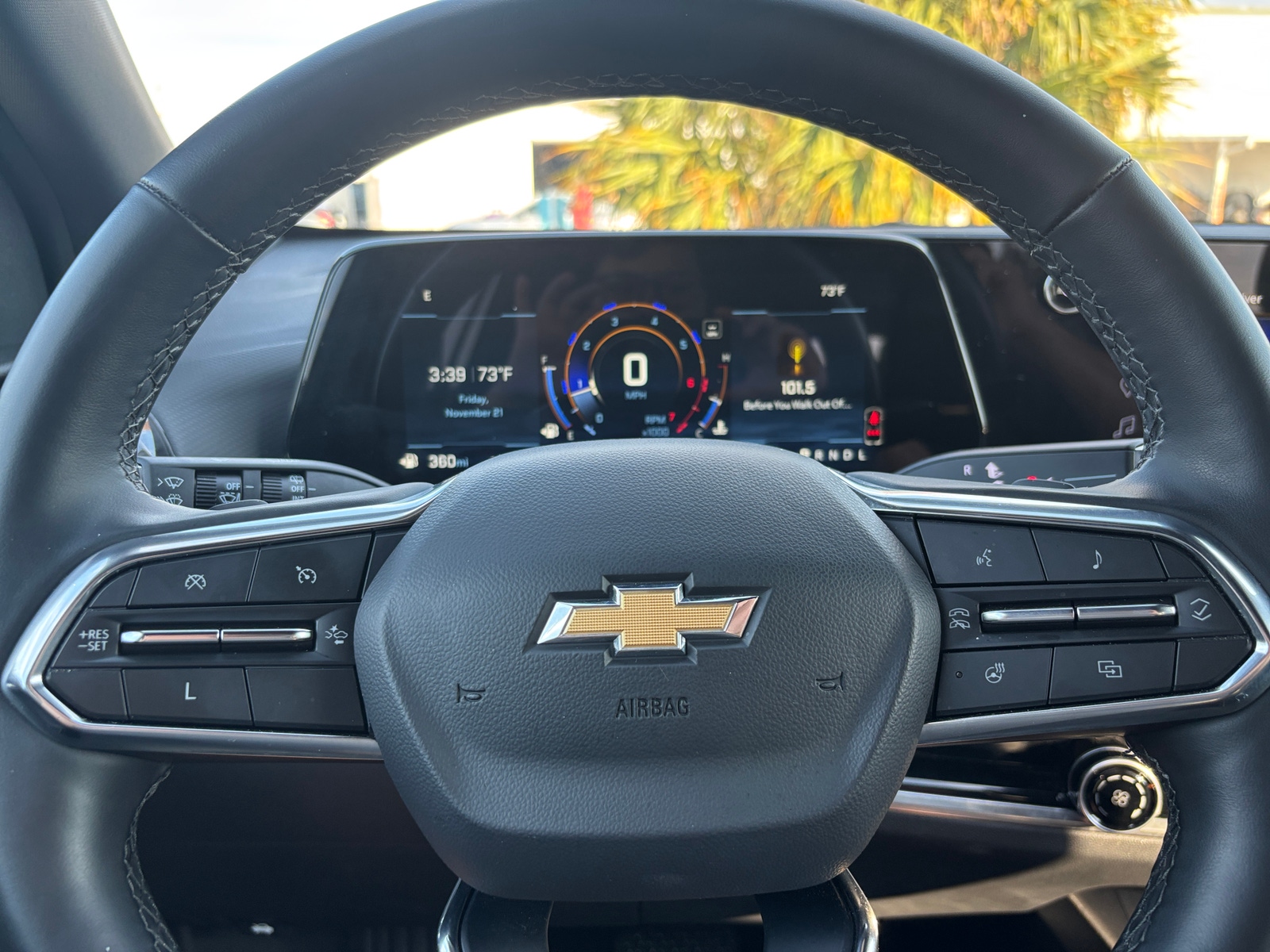 Thumbnail: 2025 Chevrolet Equinox - 5