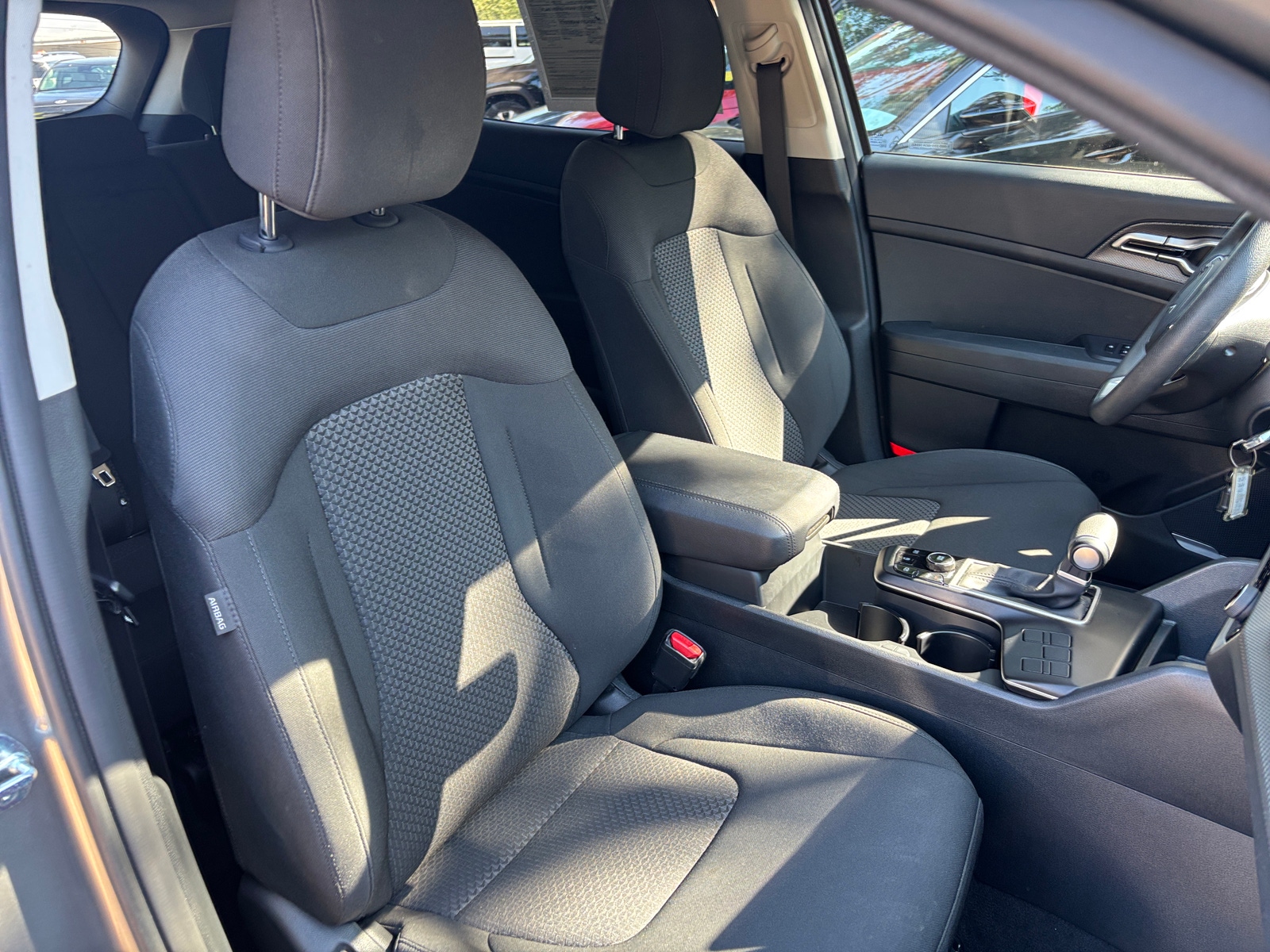 Thumbnail: 2025 Kia Sportage - 2