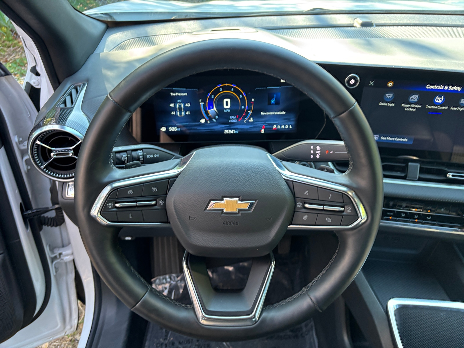 Thumbnail: 2025 Chevrolet Equinox - 5