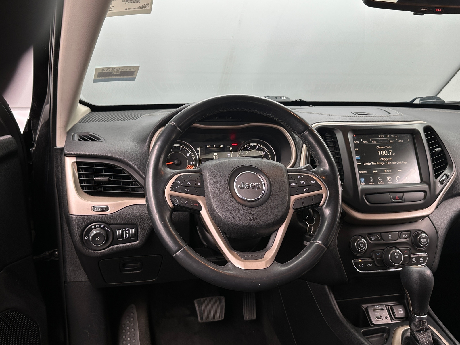 Thumbnail: 2015 Jeep Cherokee - 5