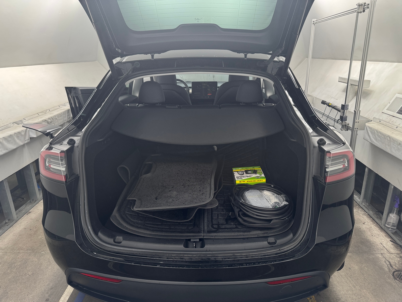 Thumbnail: 2023 Tesla Model Y - 6