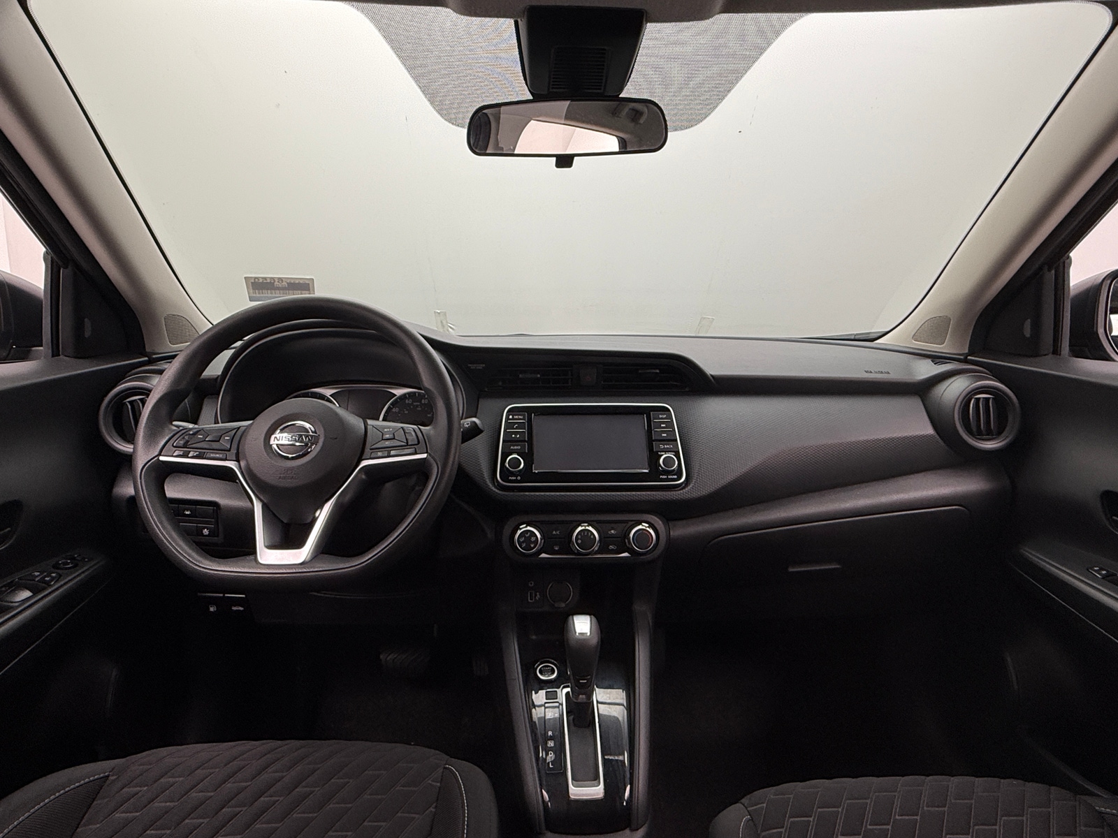 Thumbnail: 2021 Nissan Kicks - 3