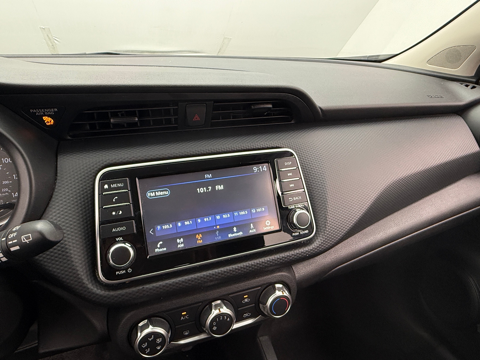 Thumbnail: 2021 Nissan Kicks - 4