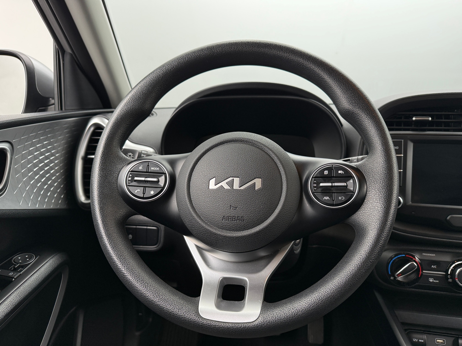 Thumbnail: 2024 Kia Soul - 5