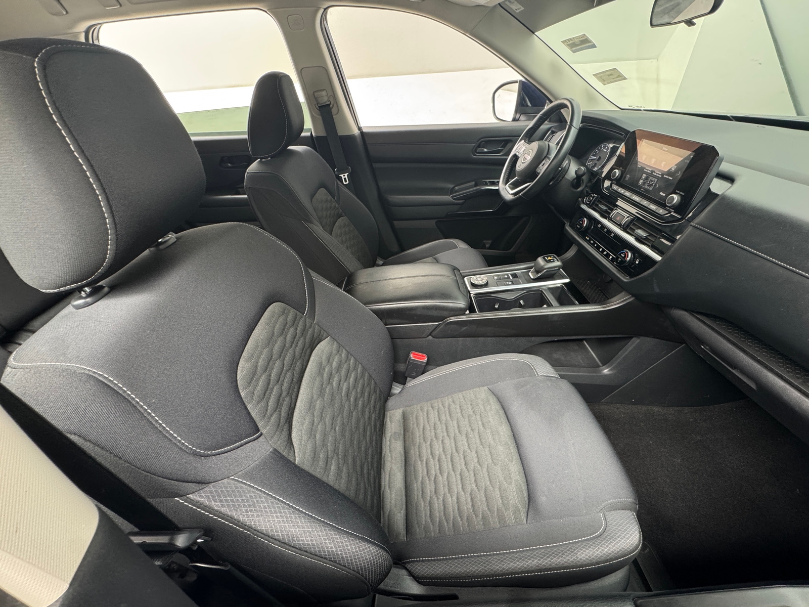 Thumbnail: 2024 Nissan Pathfinder - 2