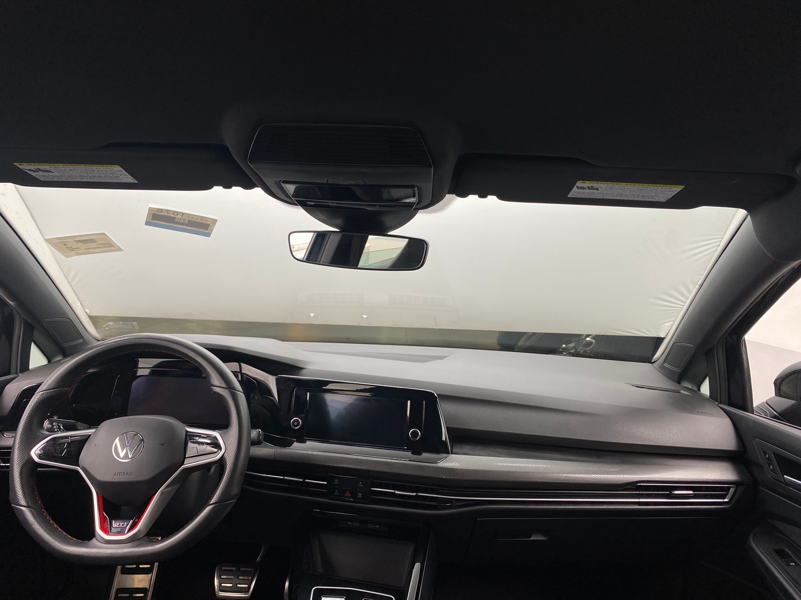 Thumbnail: 2024 Volkswagen Golf - 3