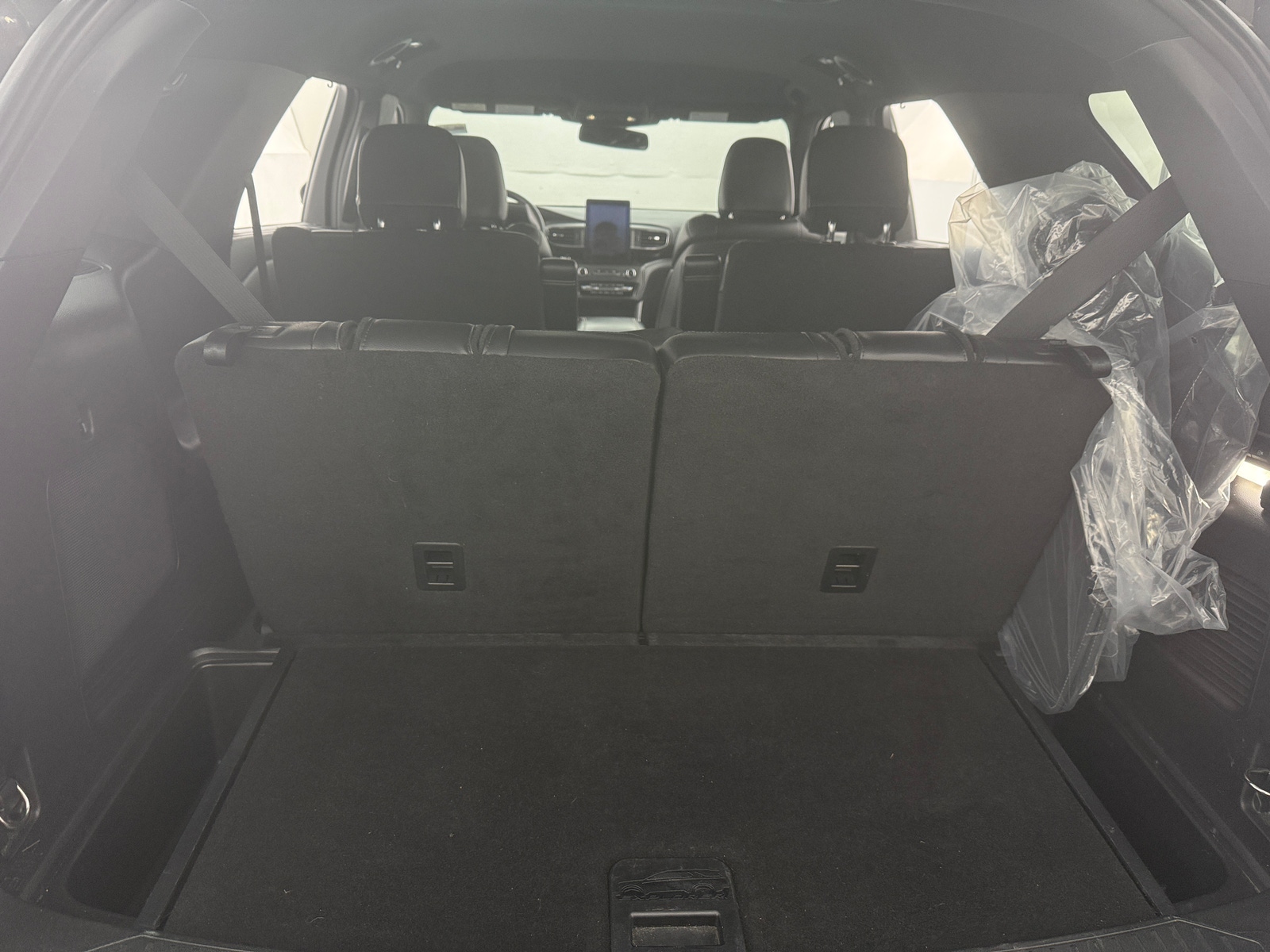 Thumbnail: 2020 Ford Explorer - 6