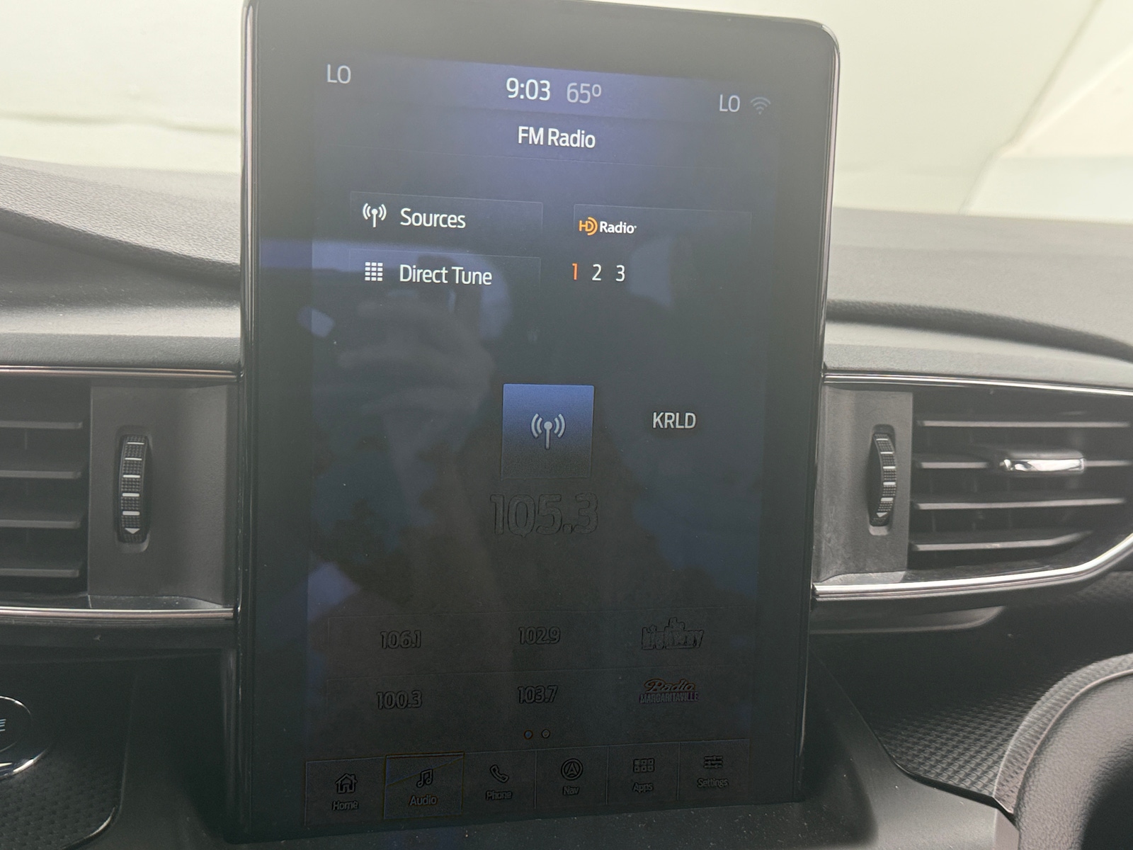 Thumbnail: 2020 Ford Explorer - 3