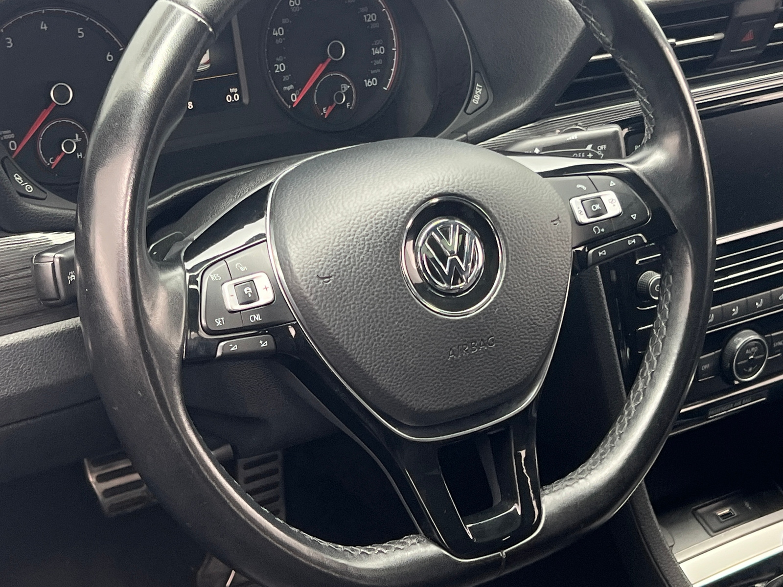 Thumbnail: 2021 Volkswagen Passat - 5