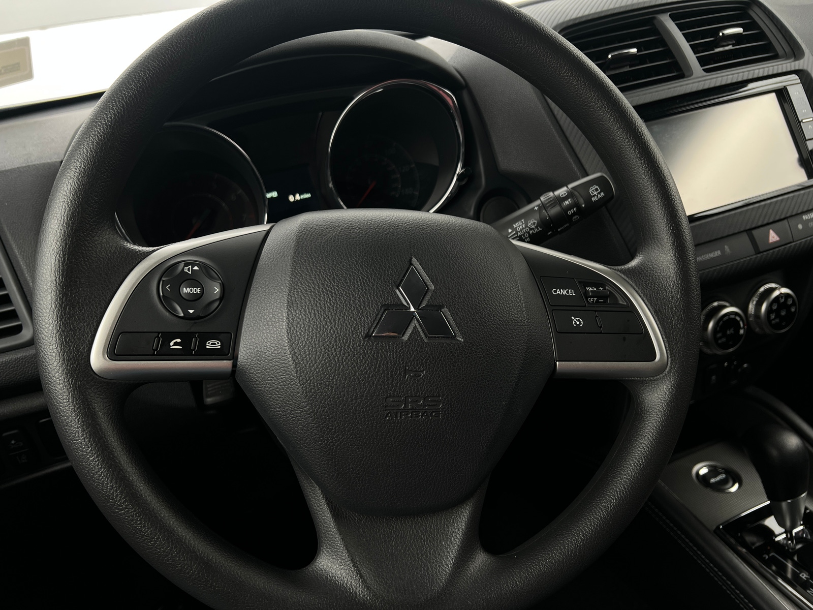 Thumbnail: 2024 Mitsubishi Outlander Sport - 5