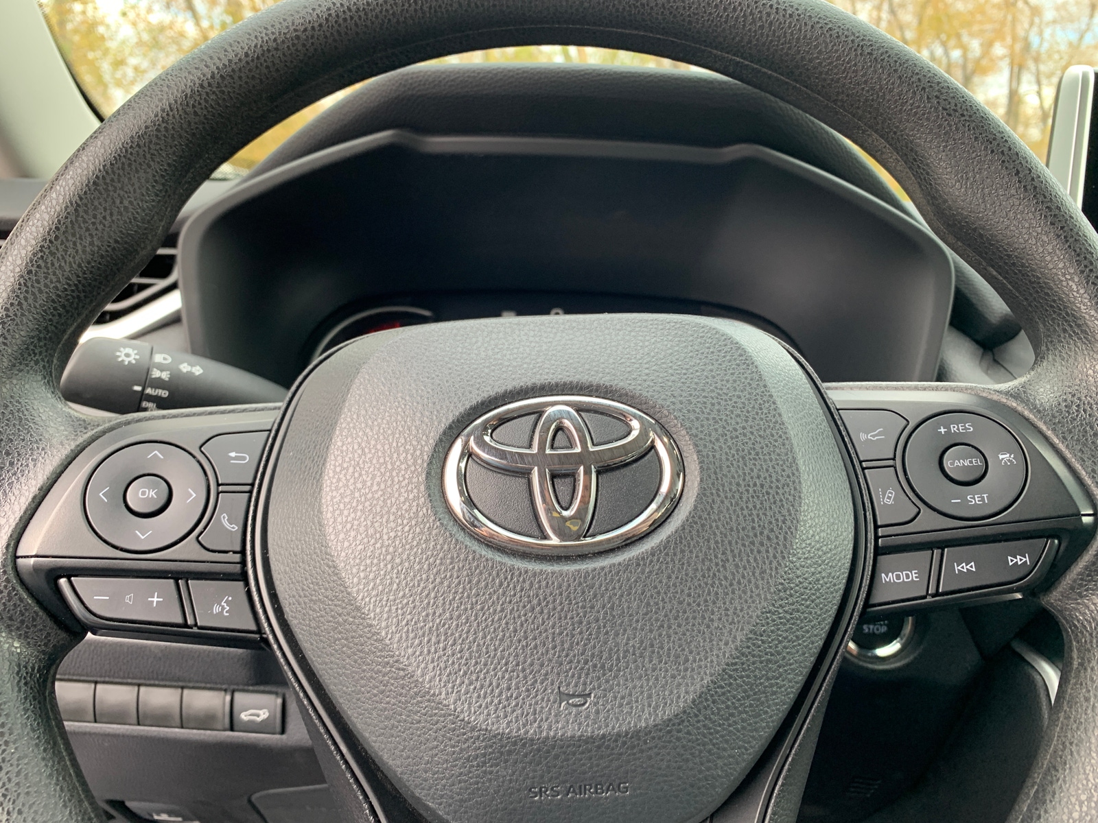 Thumbnail: 2025 Toyota RAV4 - 5