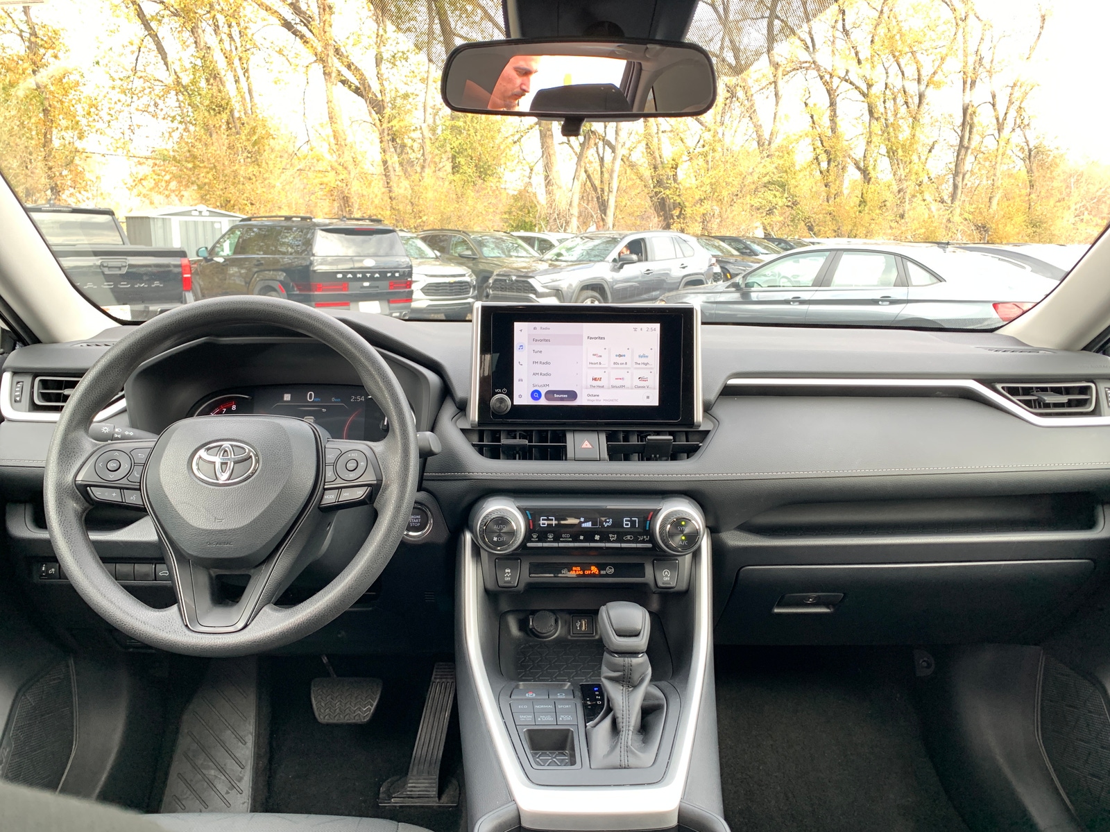 Thumbnail: 2025 Toyota RAV4 - 3