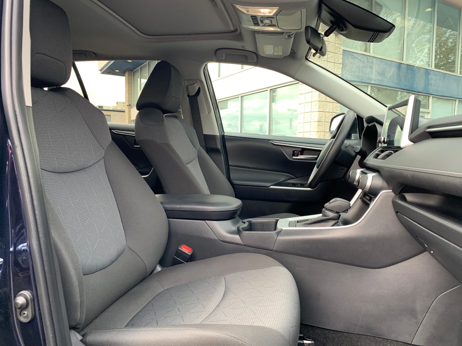 Thumbnail: 2025 Toyota RAV4 - 2