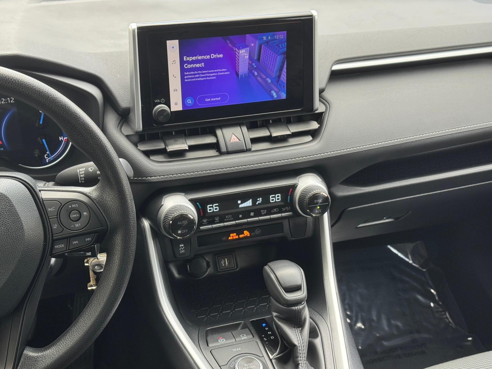 Thumbnail: 2025 Toyota RAV4 - 4