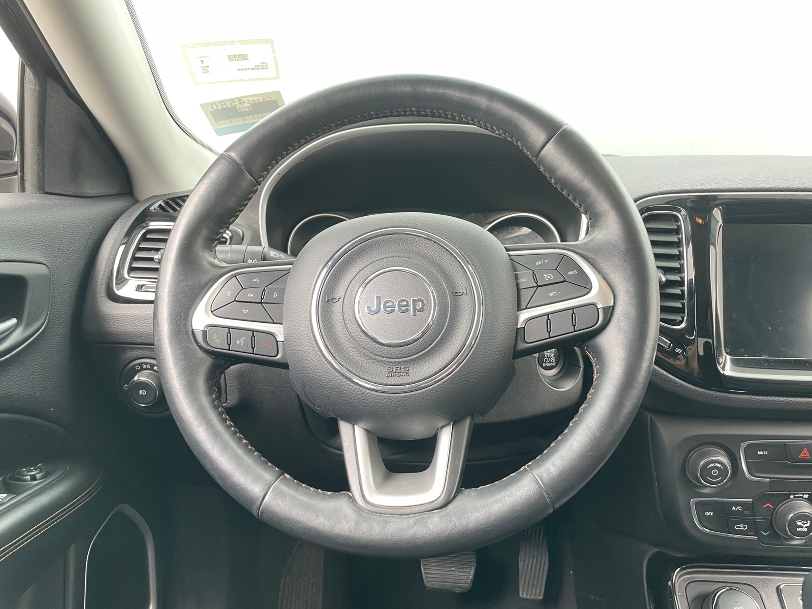 Thumbnail: 2018 Jeep Compass - 4