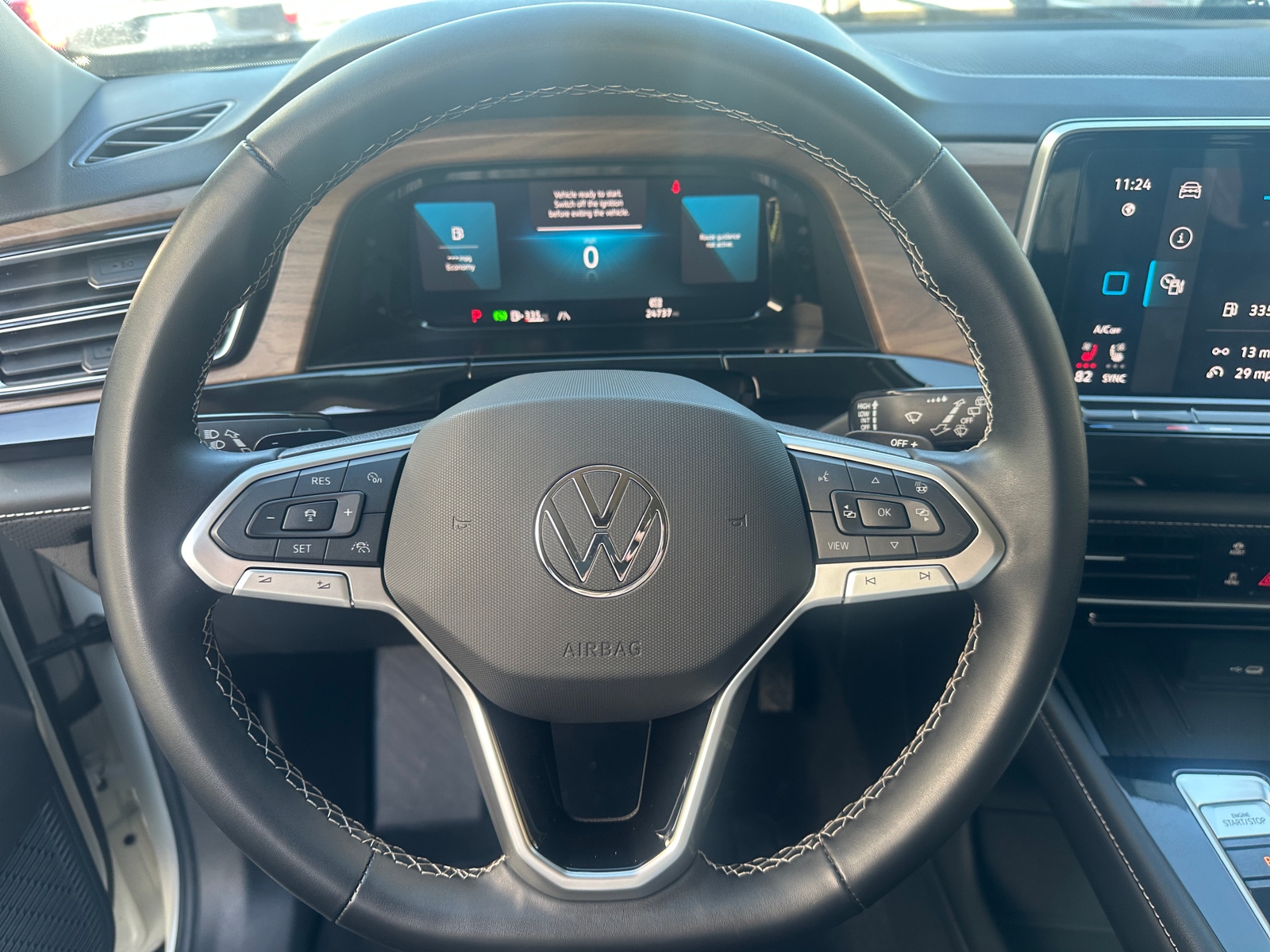 Thumbnail: 2025 Volkswagen Atlas - 5