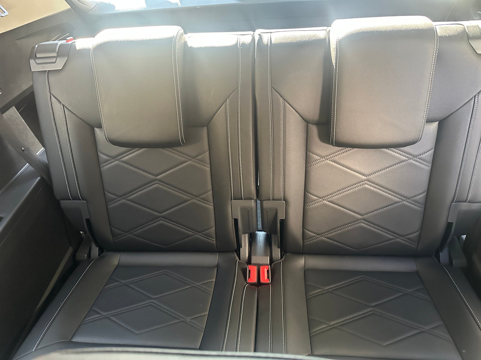 Thumbnail: 2025 Volkswagen Atlas - 6