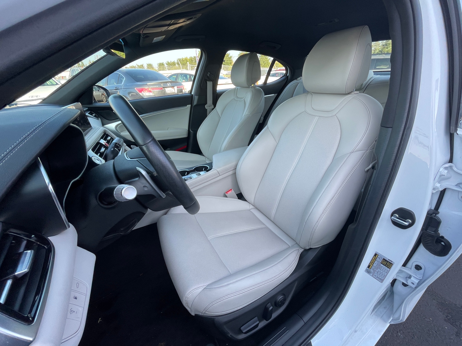 Thumbnail: 2025 Genesis G70 - 2