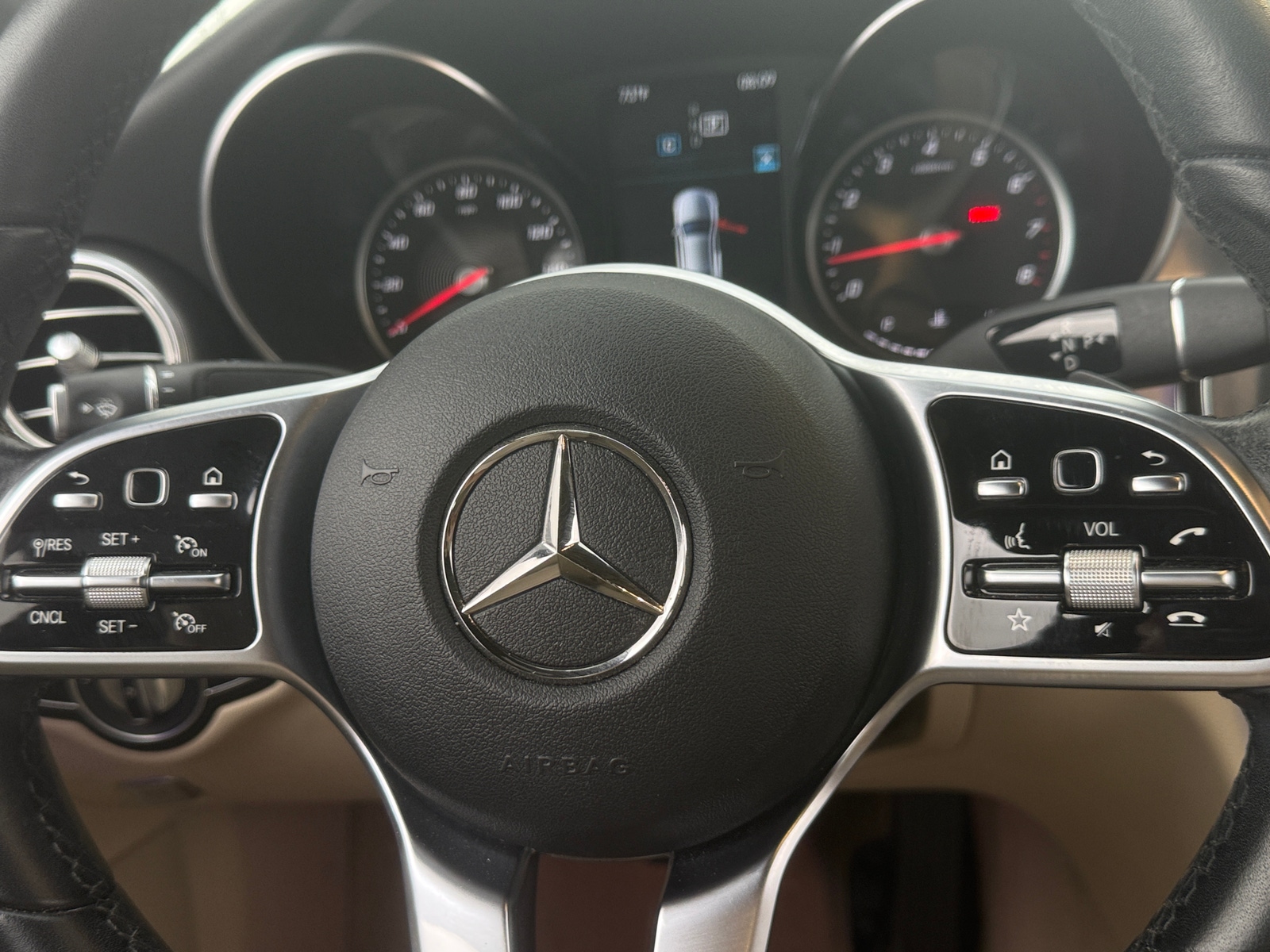 Thumbnail: 2019 Mercedes-Benz C-Class - 3