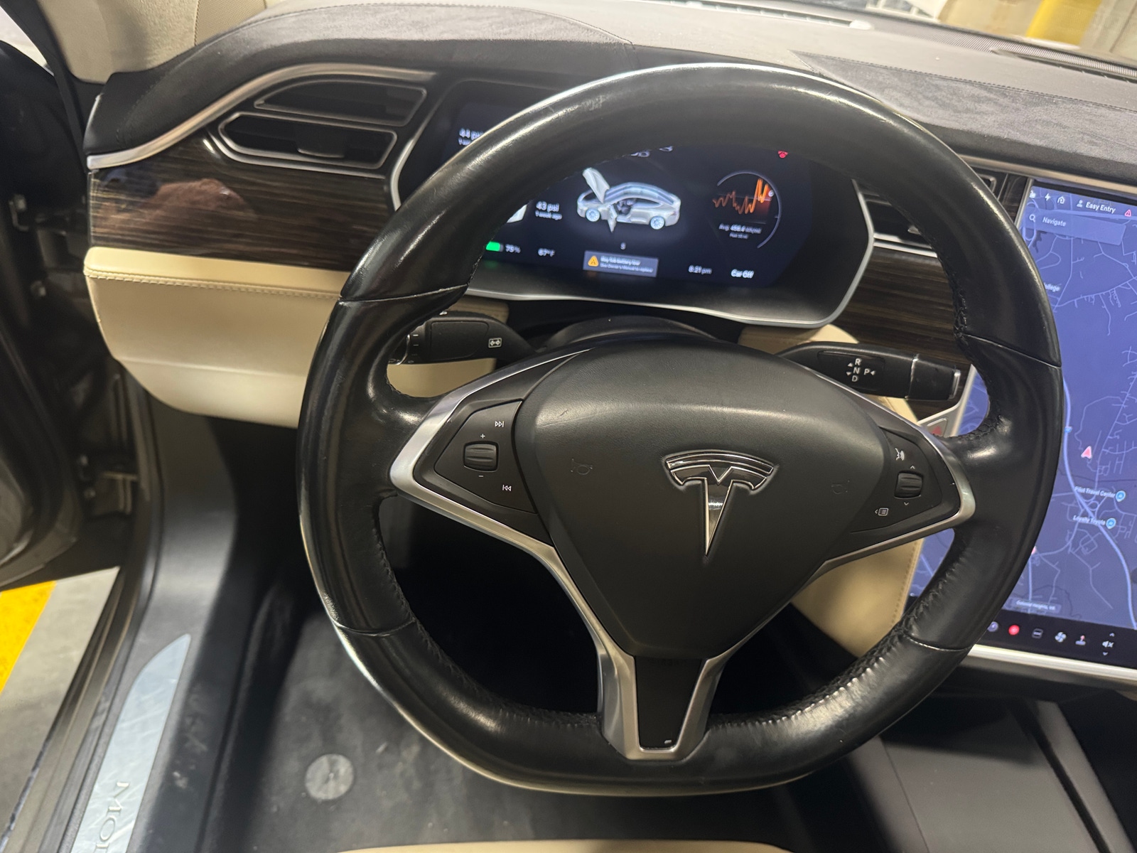 Thumbnail: 2016 Tesla Model S - 4