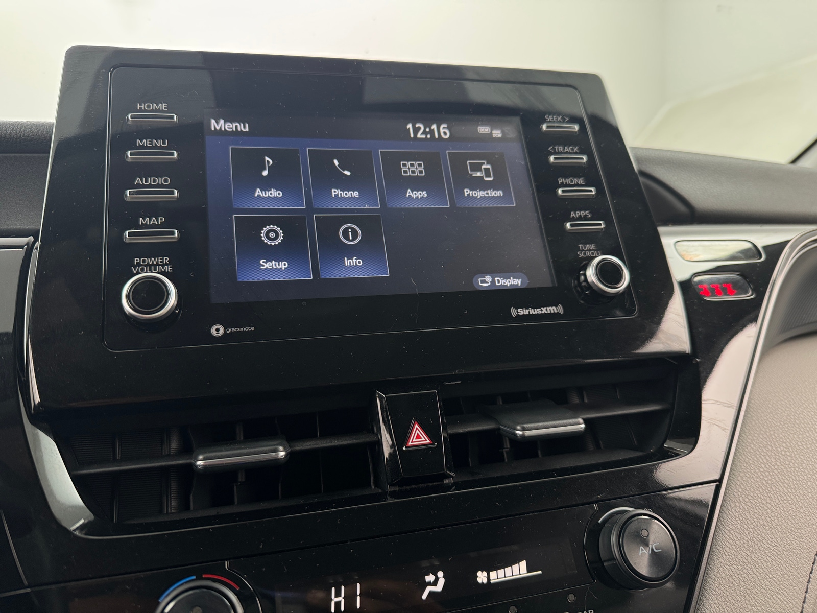 Thumbnail: 2021 Toyota Camry - 4