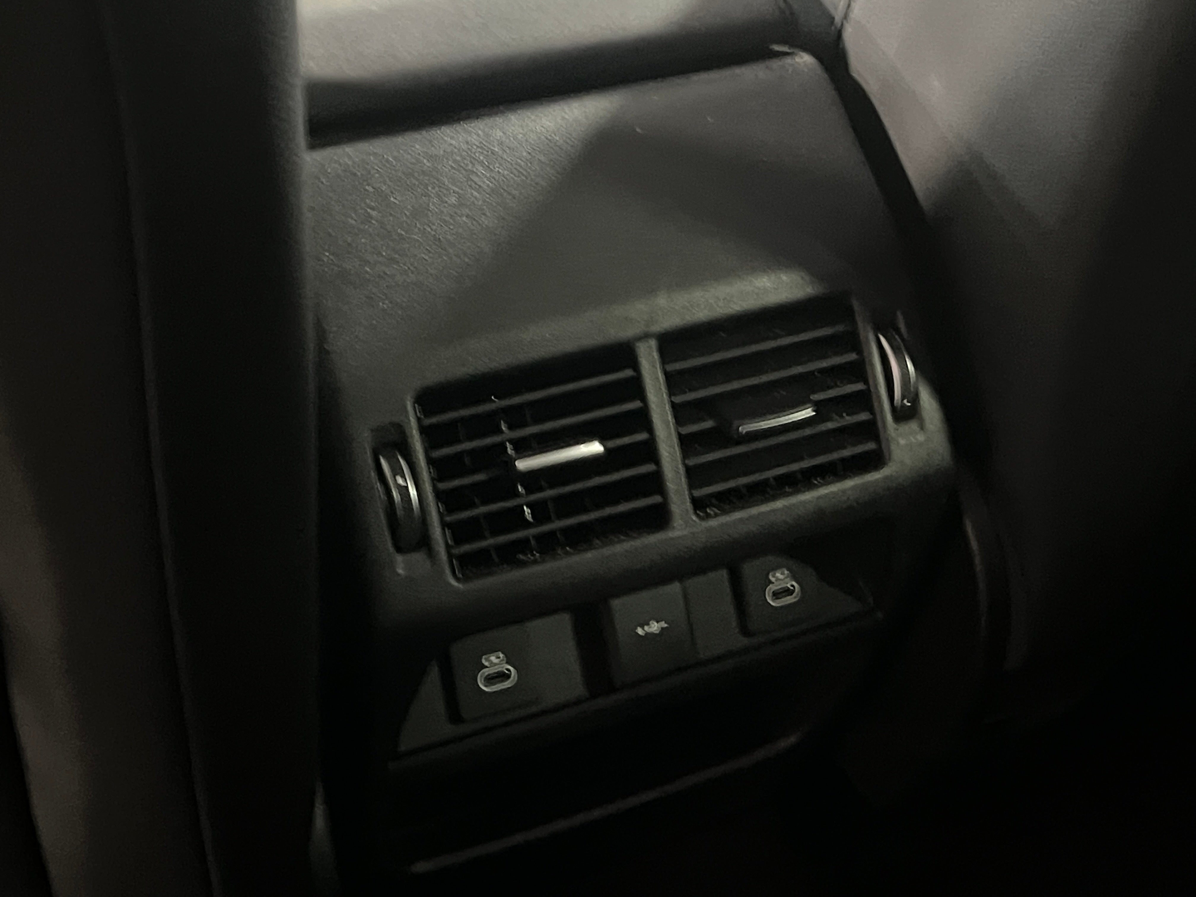 2023 Land Rover Discovery Sport