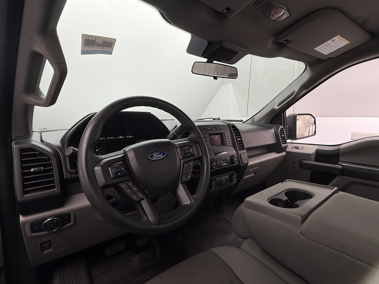 Thumbnail: 2020 Ford Econoline - 3