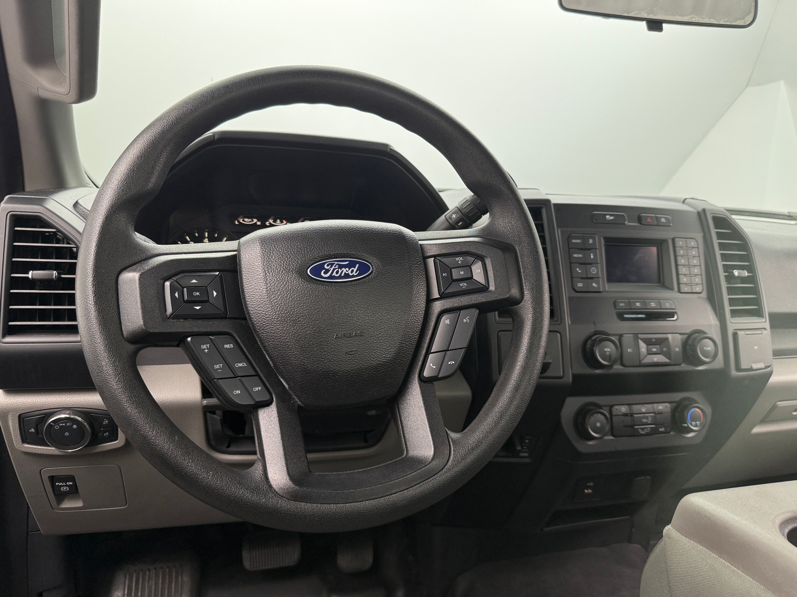 Thumbnail: 2020 Ford Econoline - 5