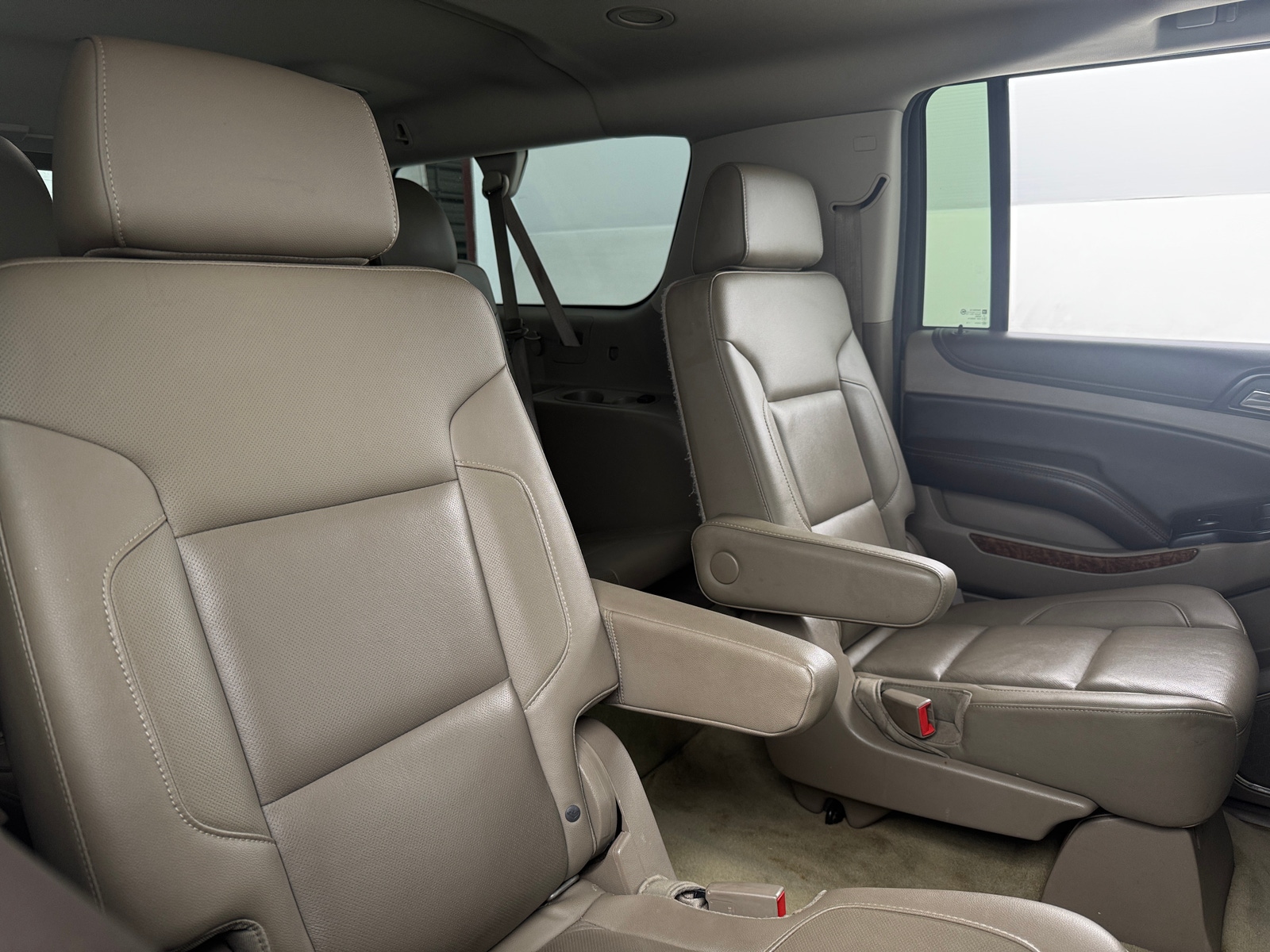 Thumbnail: 2015 Chevrolet Suburban - 5