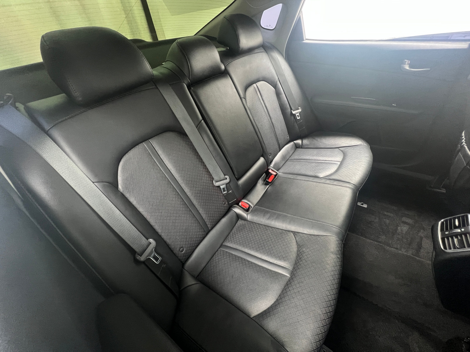 Thumbnail: 2019 Kia Optima - 5