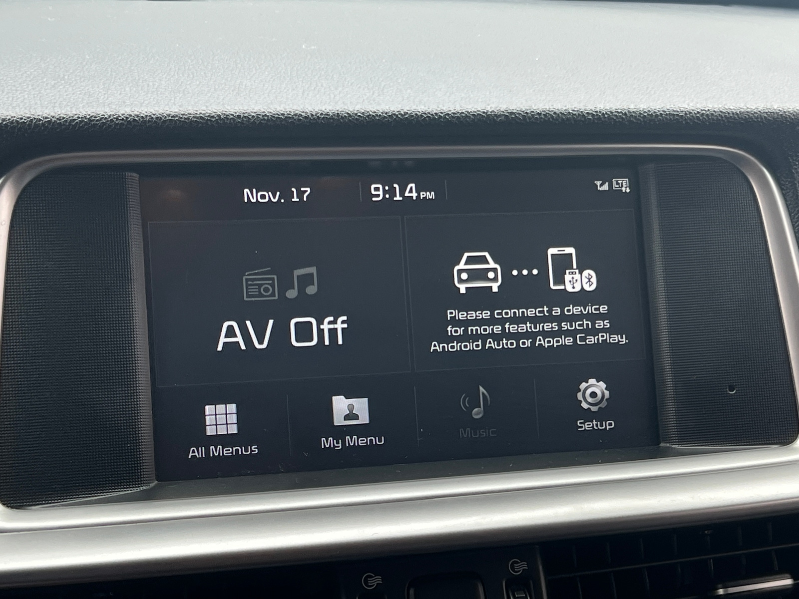 Thumbnail: 2019 Kia Optima - 3