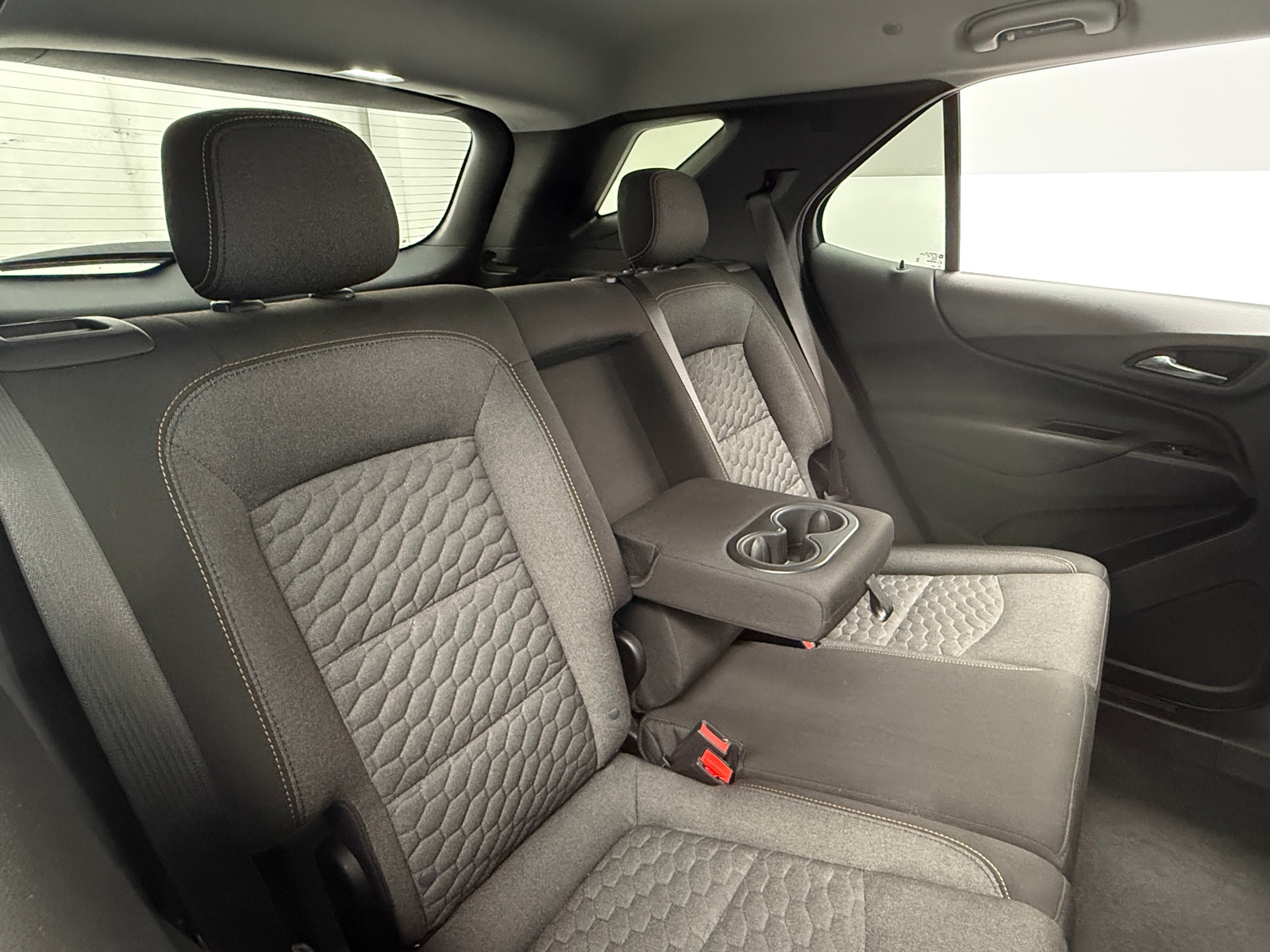 Thumbnail: 2020 Chevrolet Equinox - 6