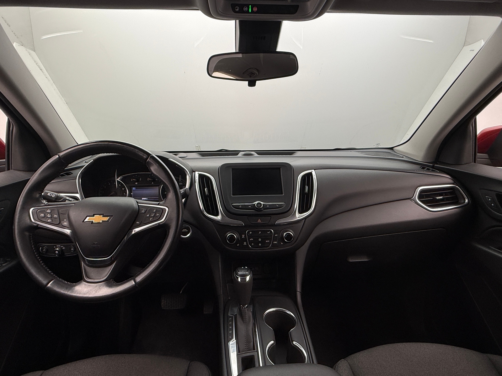 Thumbnail: 2020 Chevrolet Equinox - 3