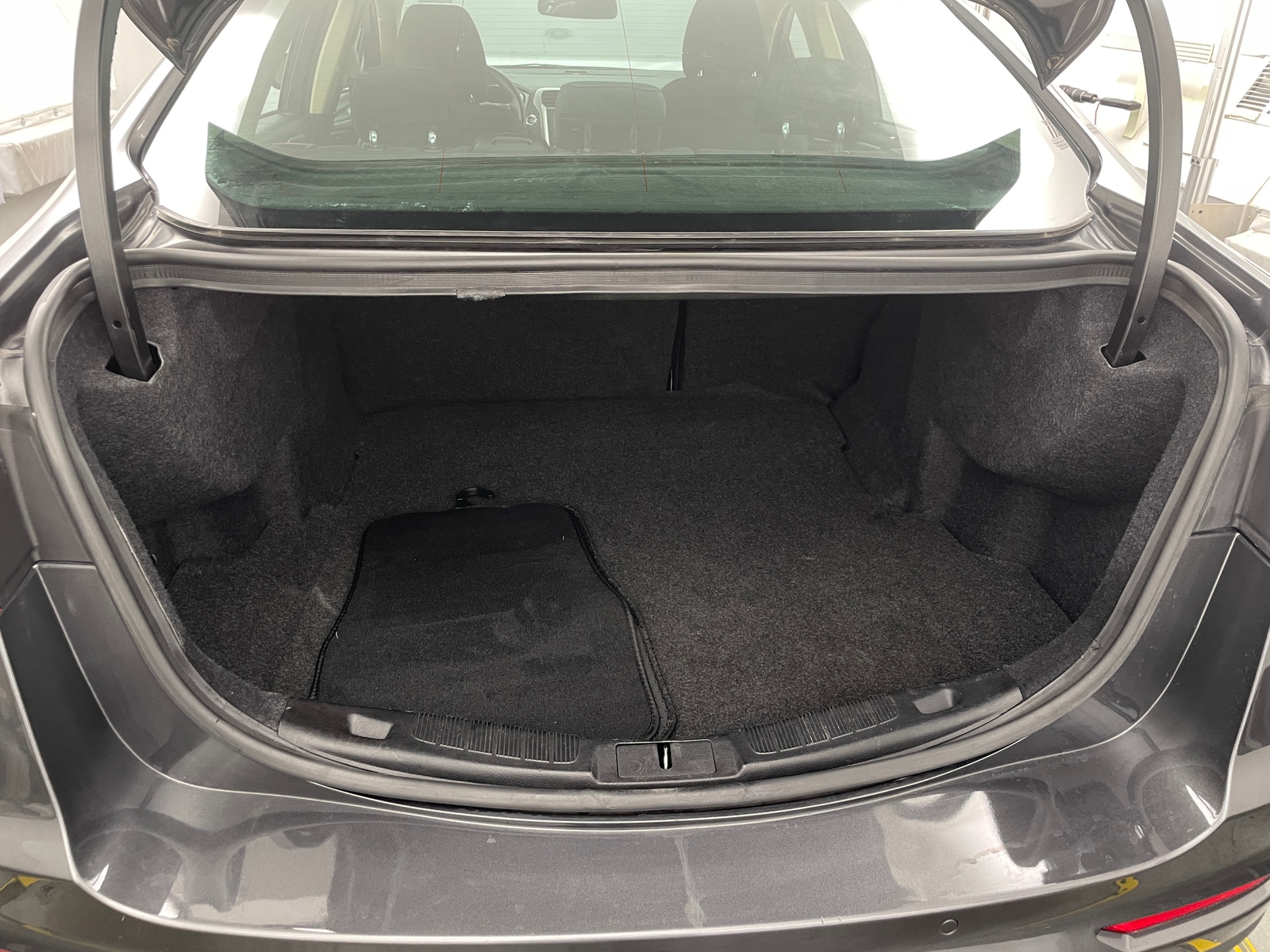 Thumbnail: 2019 Ford Fusion - 7