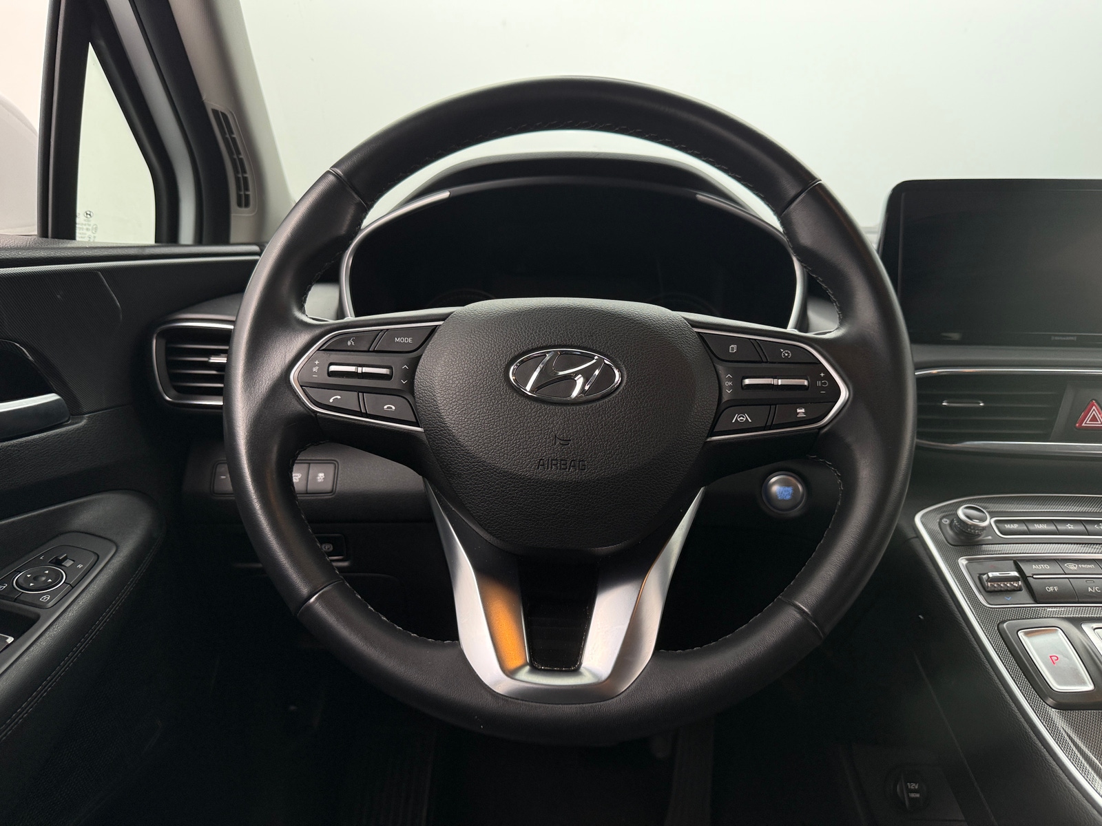 Thumbnail: 2023 Hyundai Santa Fe - 5