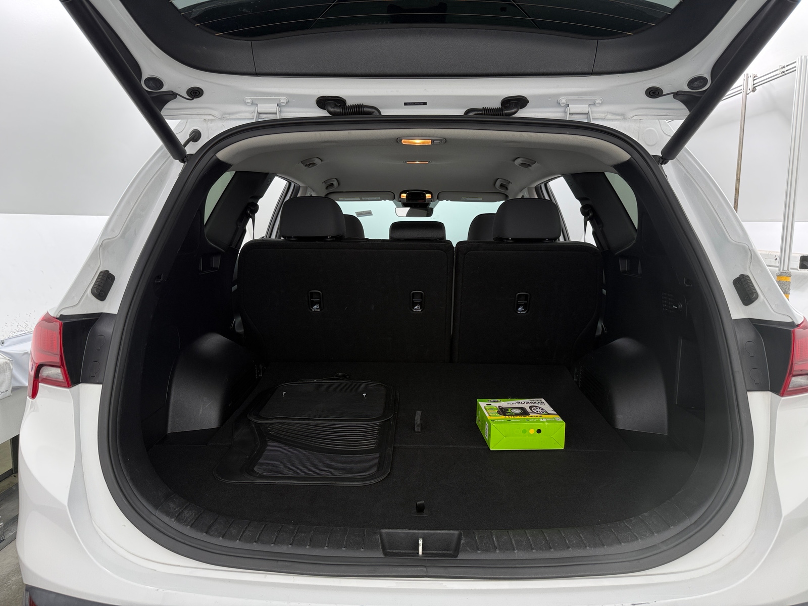 Thumbnail: 2023 Hyundai Santa Fe - 7