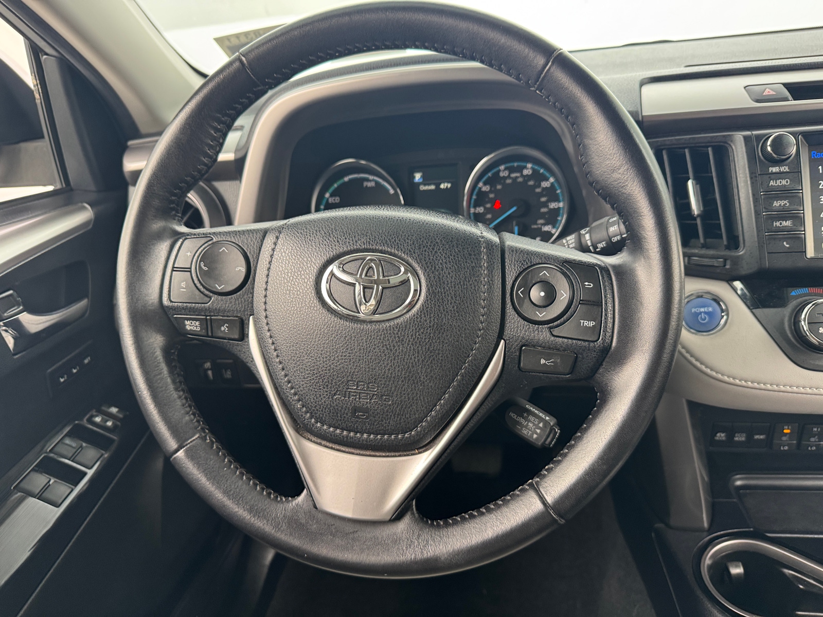 Thumbnail: 2016 Toyota RAV4 - 4