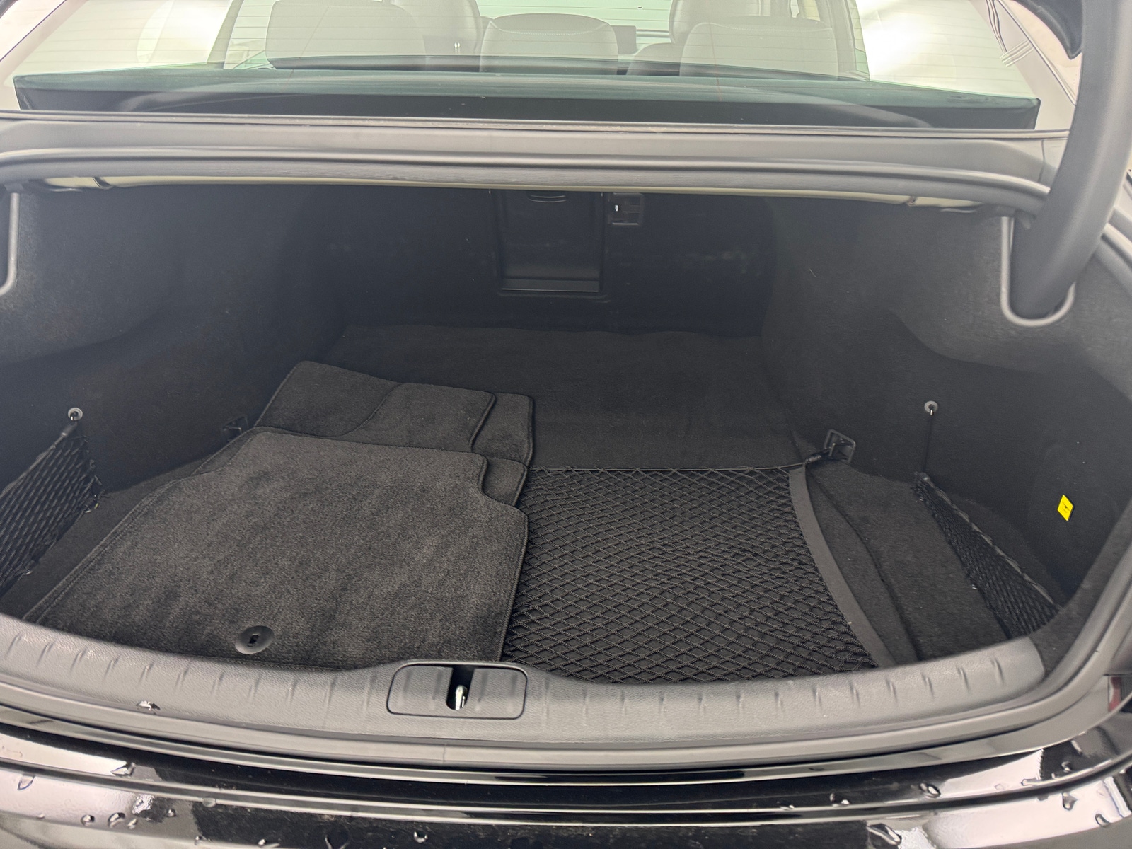 Thumbnail: 2022 Genesis G80 - 6