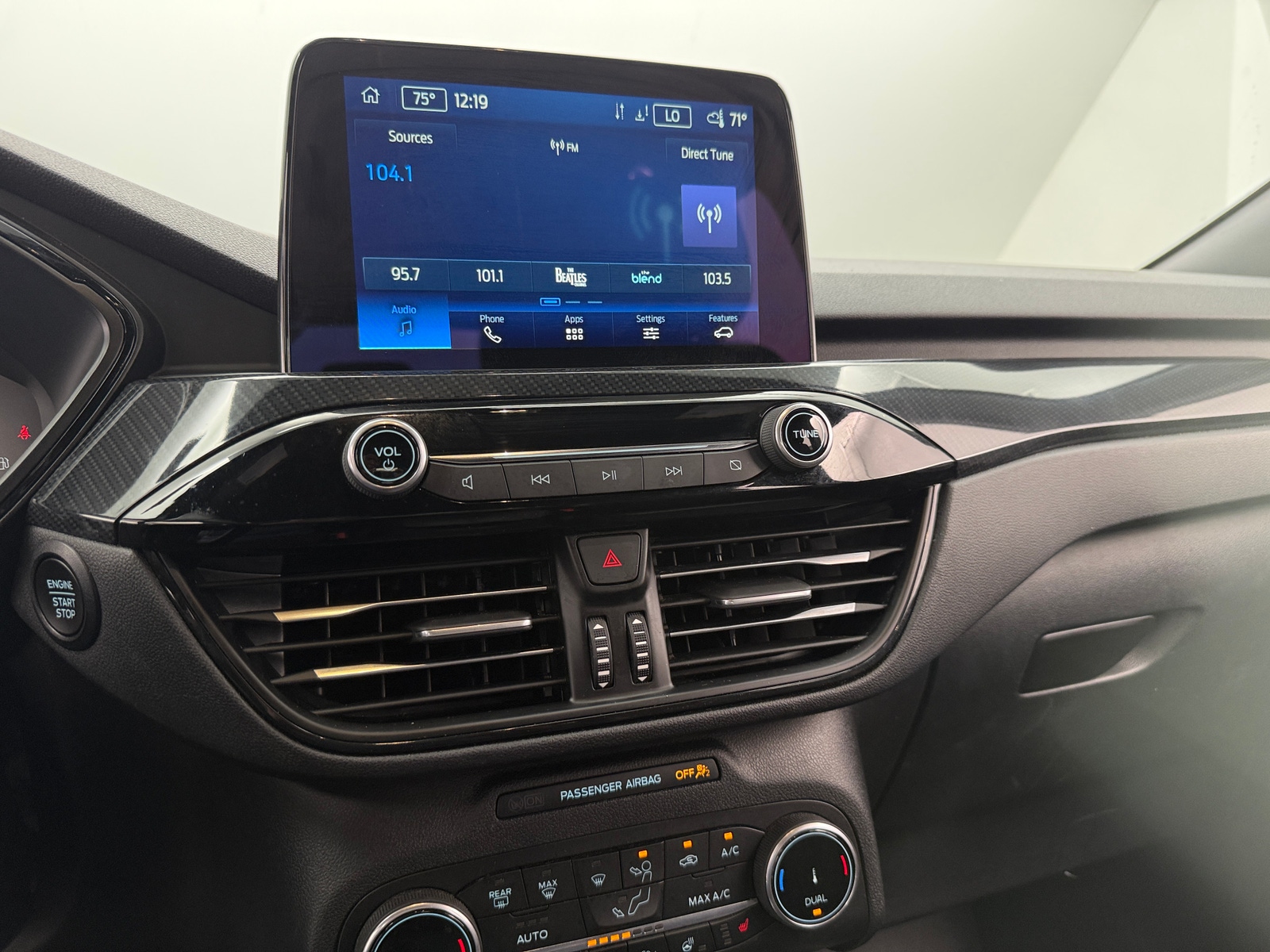 Thumbnail: 2024 Ford Escape - 4