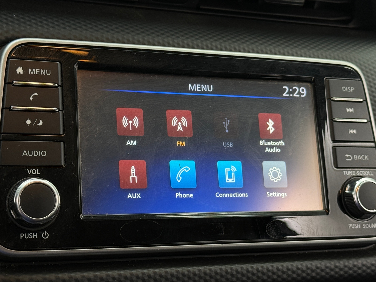 Thumbnail: 2021 Nissan Kicks - 4