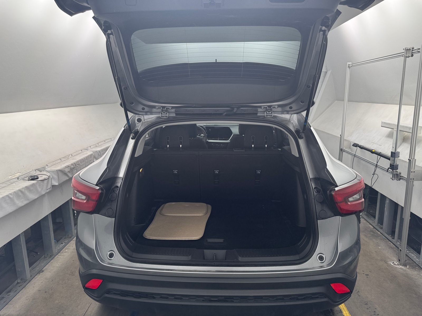 Thumbnail: 2025 Chevrolet Trax - 7