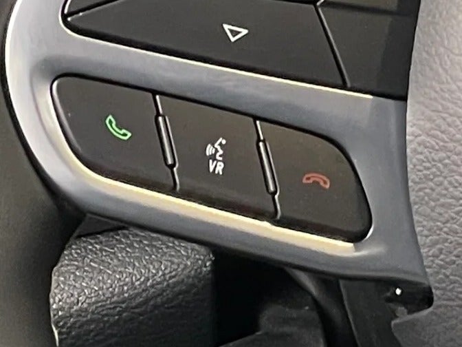 2026 Chrysler Voyager LX - Photo 18