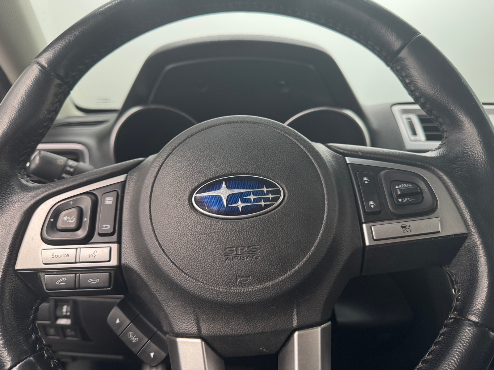 Thumbnail: 2015 Subaru Legacy - 4